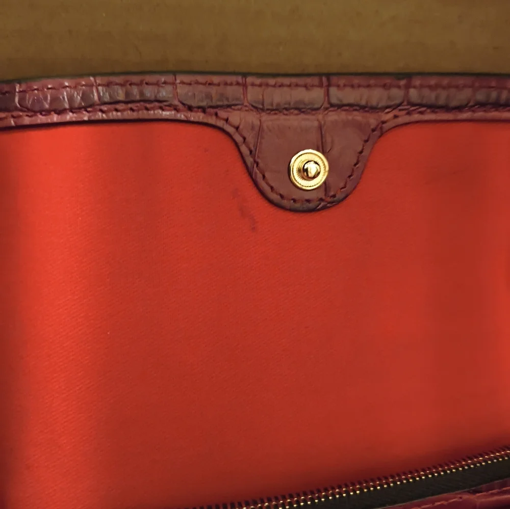 Dooney & Bourke Burgundy Croc-Embossed Wristlet - Picture 6 of 7